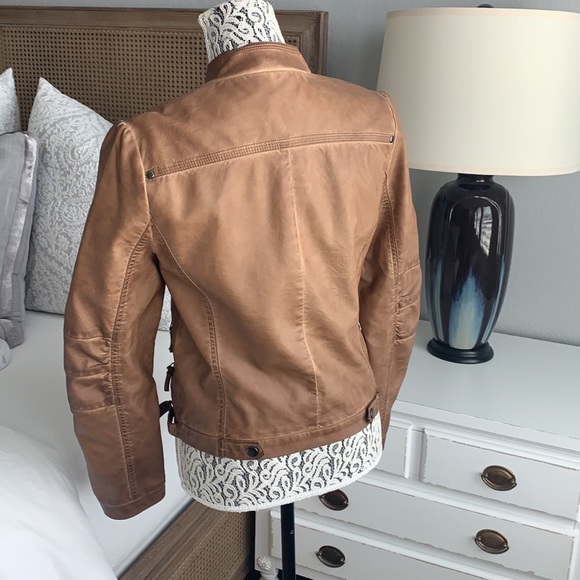 ⭐️Blu Pepper Faux Leather Jacket⭐️ - Picture 8 of 14